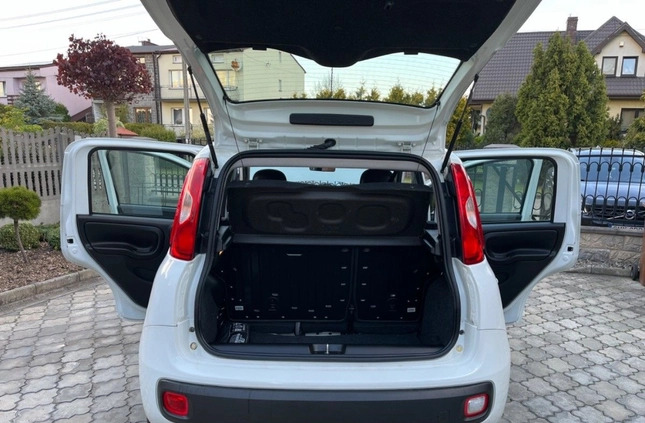 Fiat Panda cena 26900 przebieg: 170000, rok produkcji 2017 z Lesko małe 436